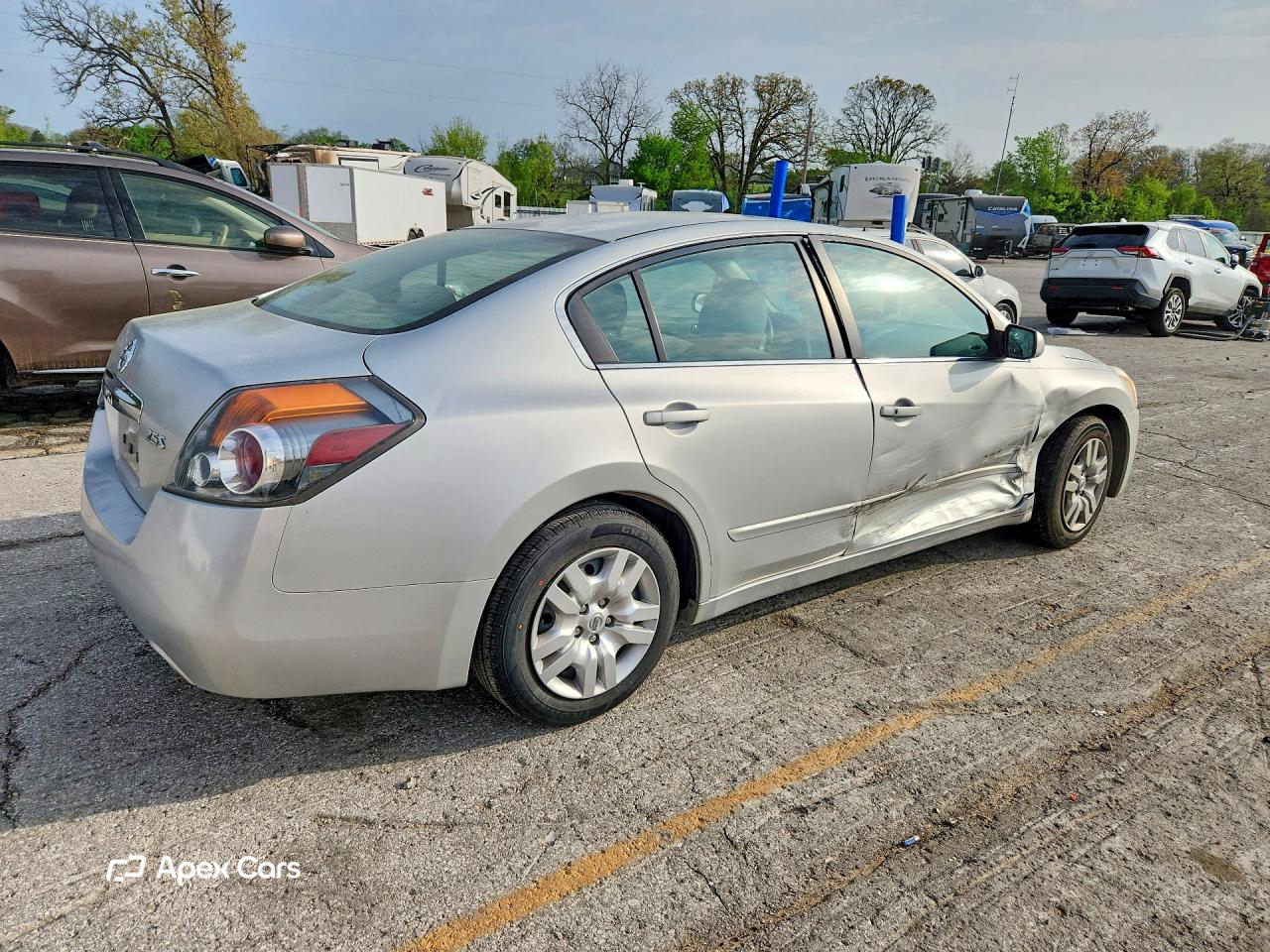 Nissan Altima 2010