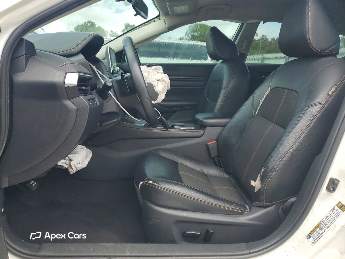 Nissan Altima 2020