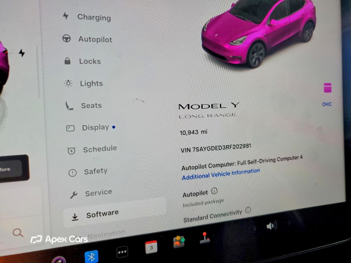 Tesla Model Y 2024