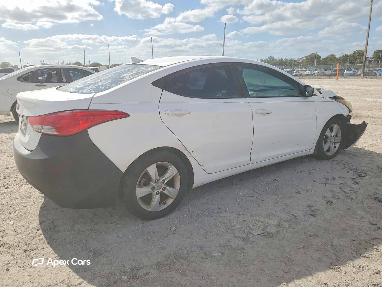 Hyundai Elantra 2013