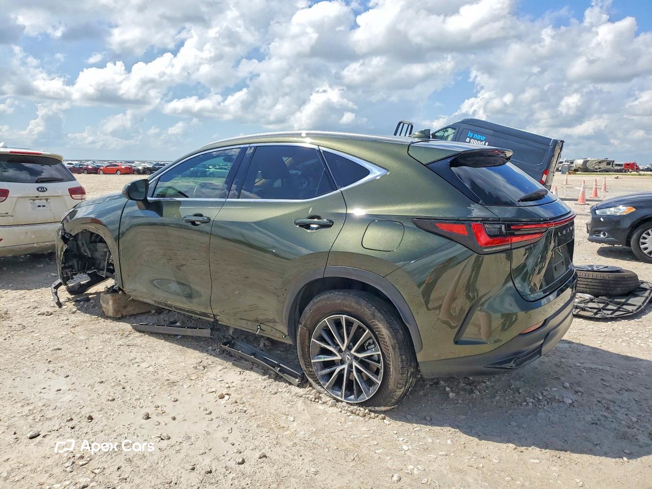 Lexus NX 2024