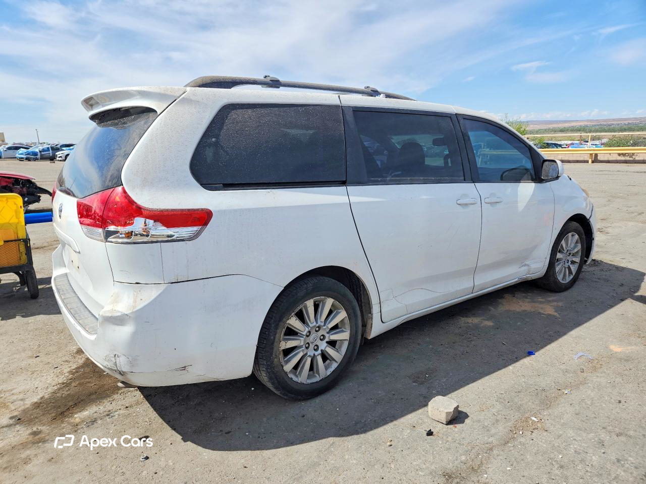 Toyota Sienna 2011