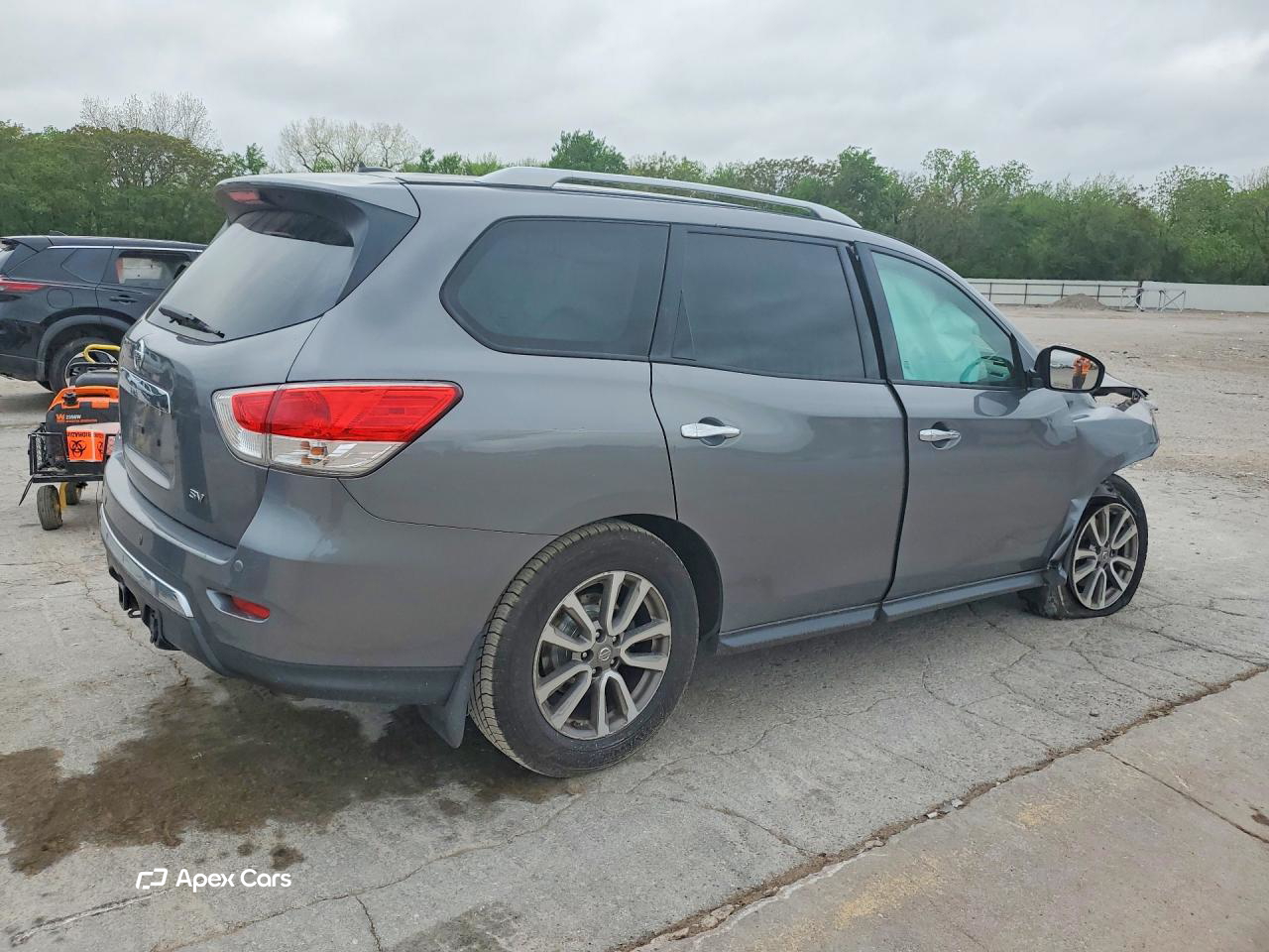 Nissan Pathfinder 2015