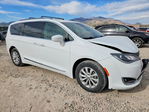 Chrysler Pacifica 2019