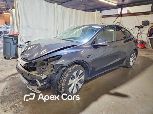 Tesla Model Y 2024 - Image 1 of 13