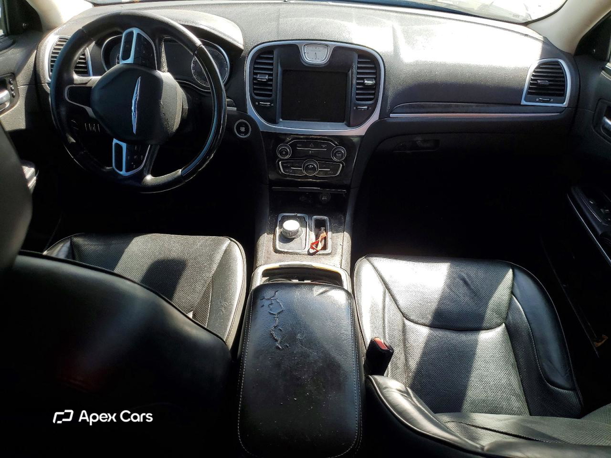 Chrysler 300 2019