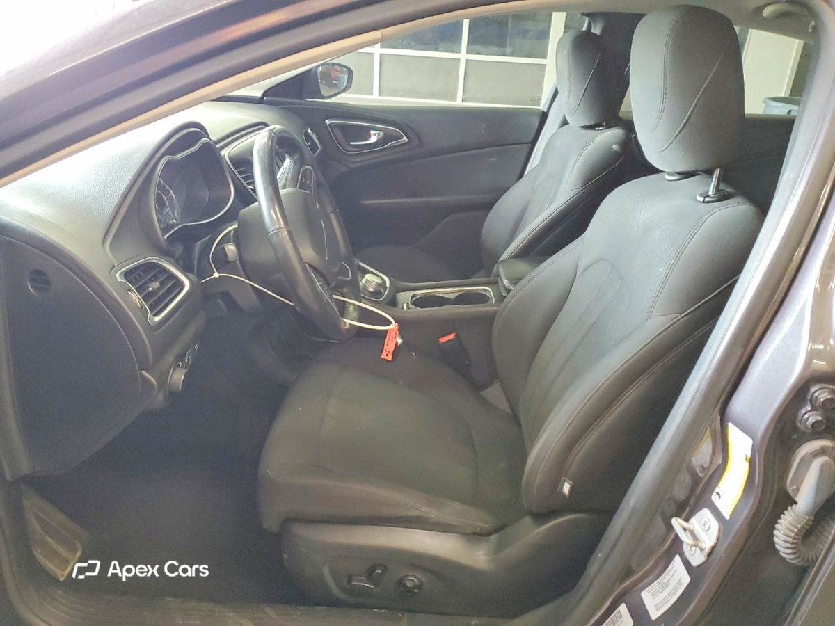 Chrysler 200 2016