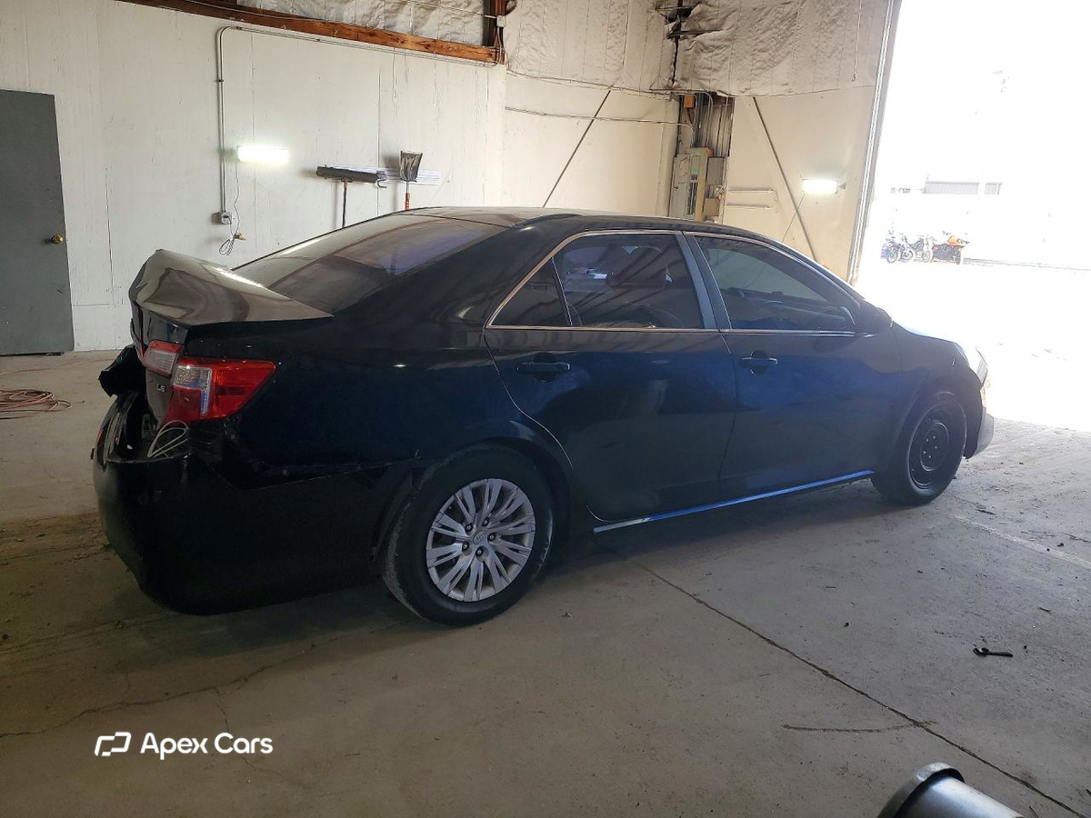 Toyota Camry 2012