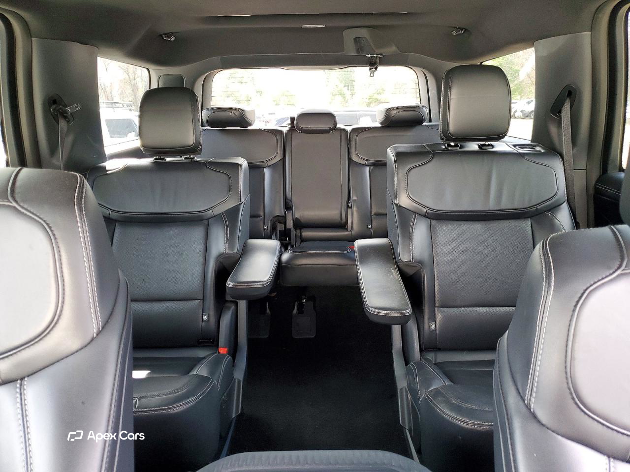 Ford Expedition 2025