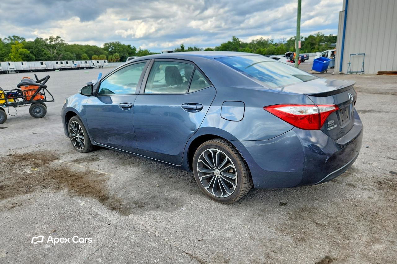 Toyota Corolla 2015