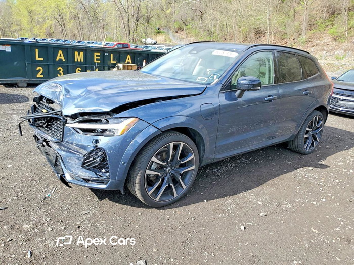 2023 Volvo XC60 - Image 1 of 5