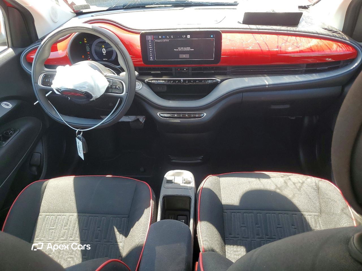 Fiat 500 2024
