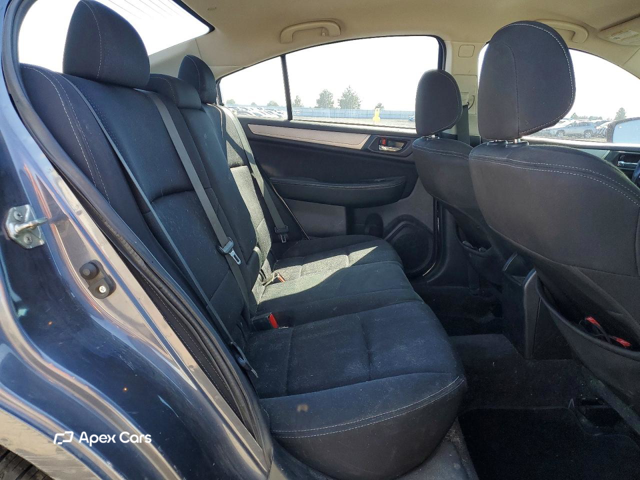 Subaru Legacy 2015