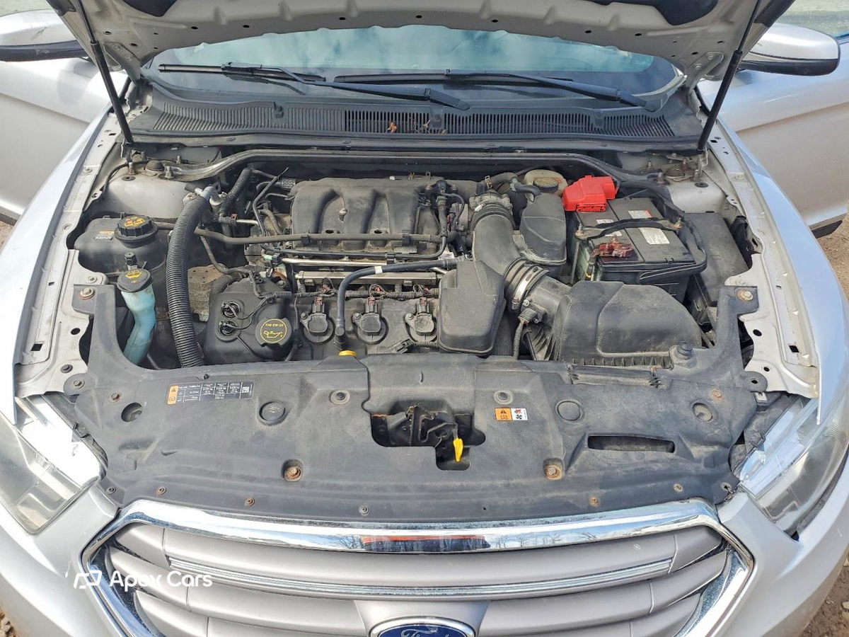 Ford Taurus 2015