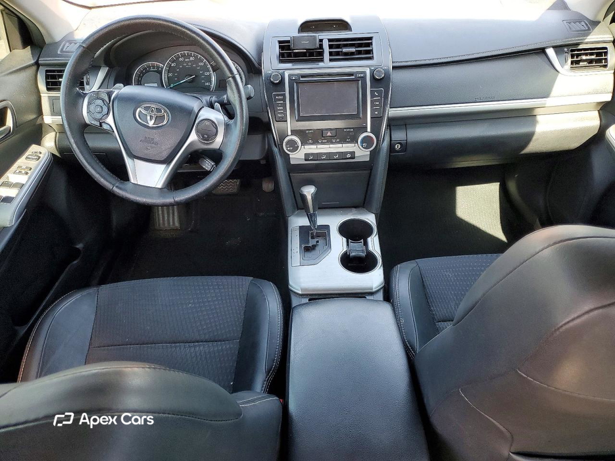 Toyota Camry 2012