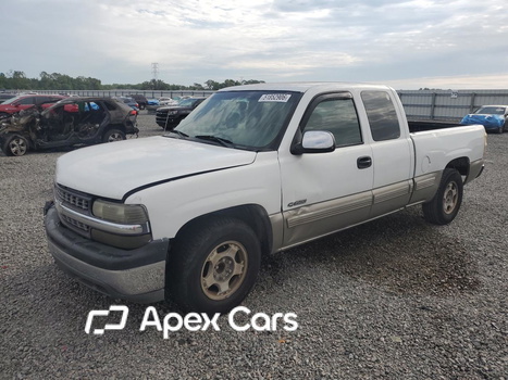 Chevrolet Silverado 2000 - Image 1 of 13