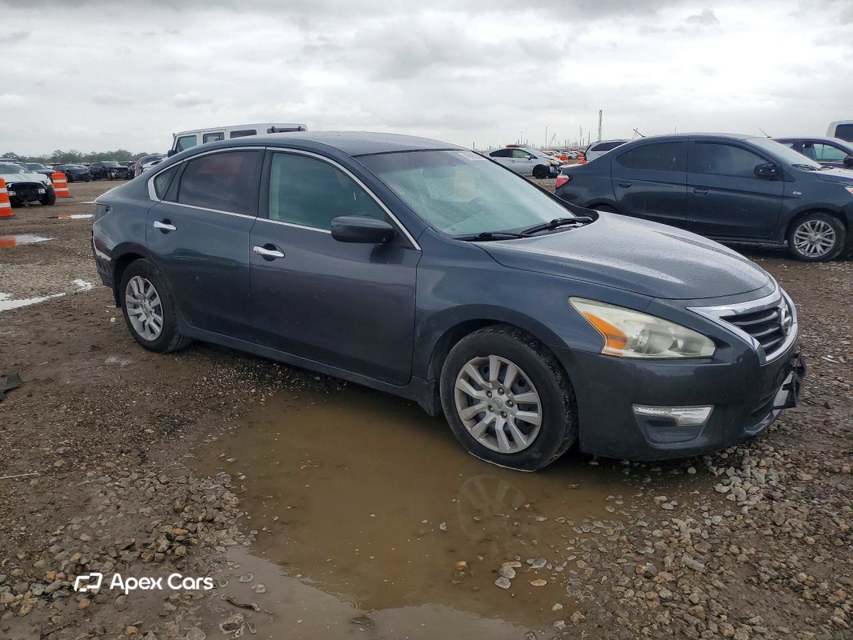 Nissan Altima 2013