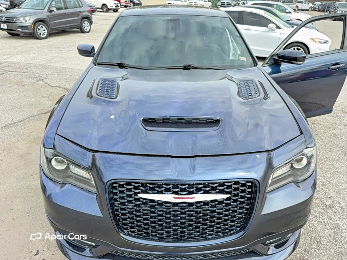 Chrysler 300 2023