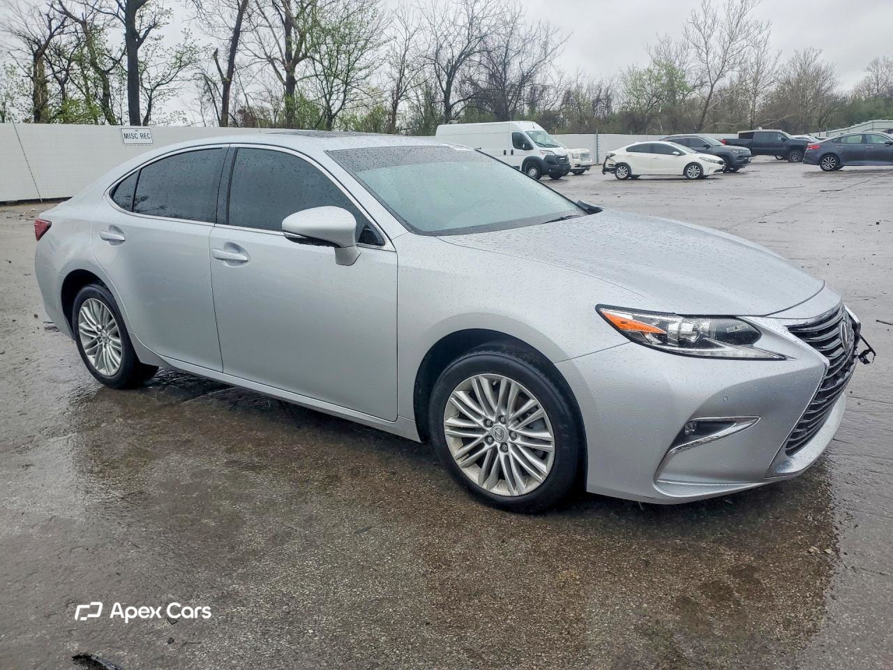 Lexus ES 2016