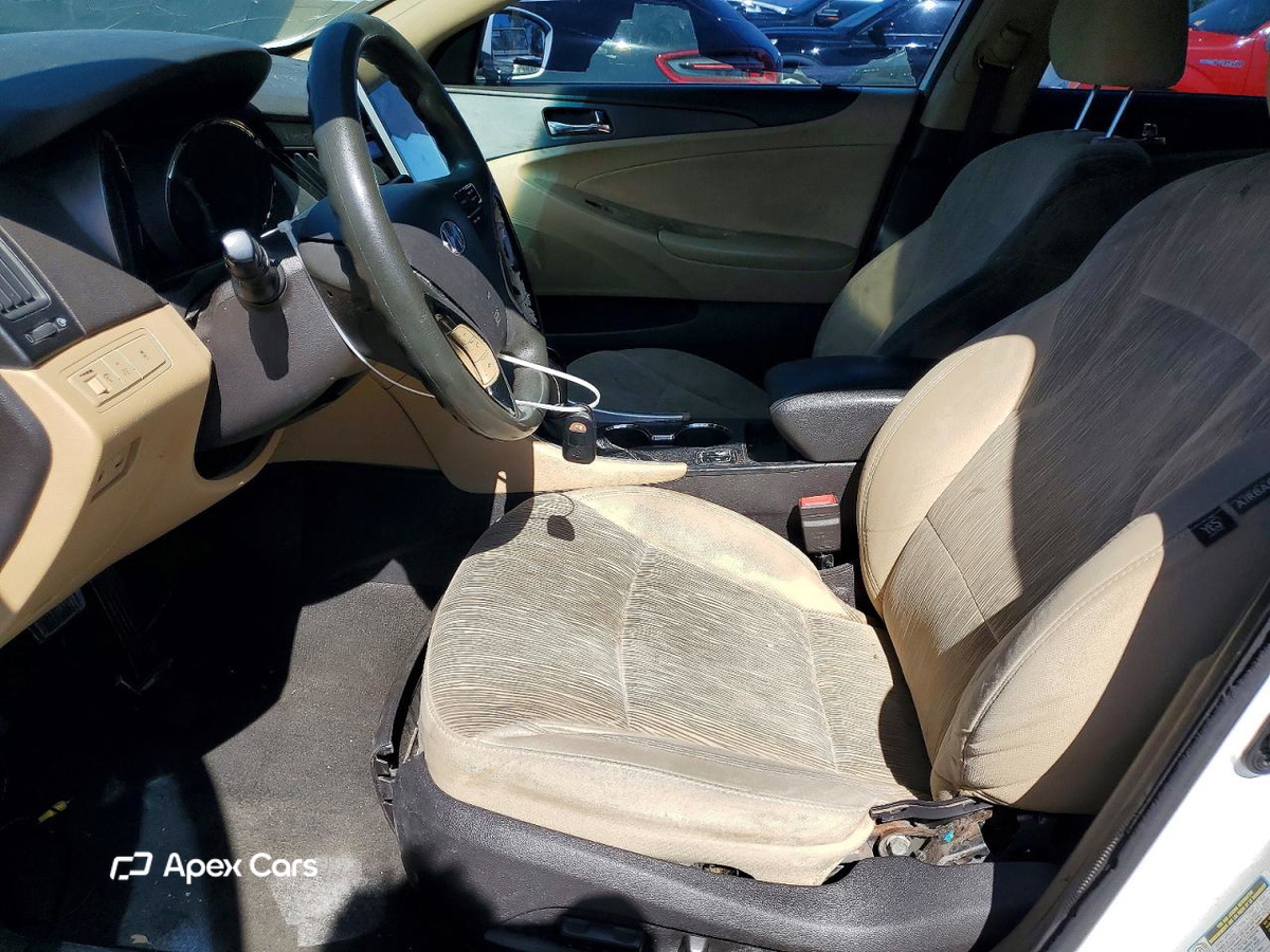 Hyundai Sonata 2013