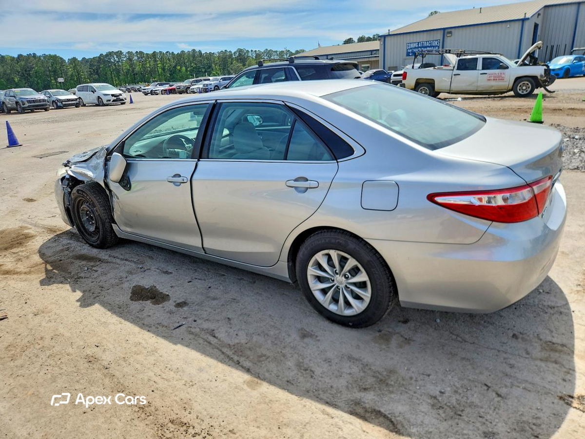 Toyota Camry 2016