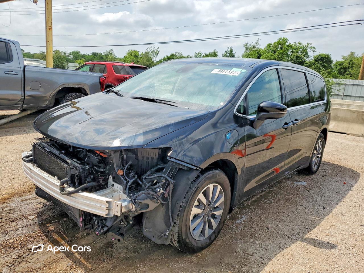 Chrysler Pacifica 2023