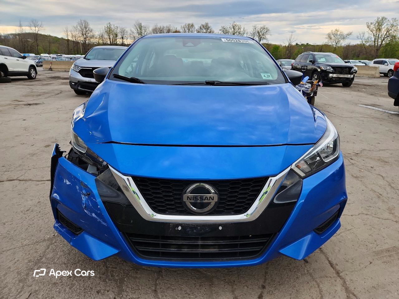 Nissan Versa 2021