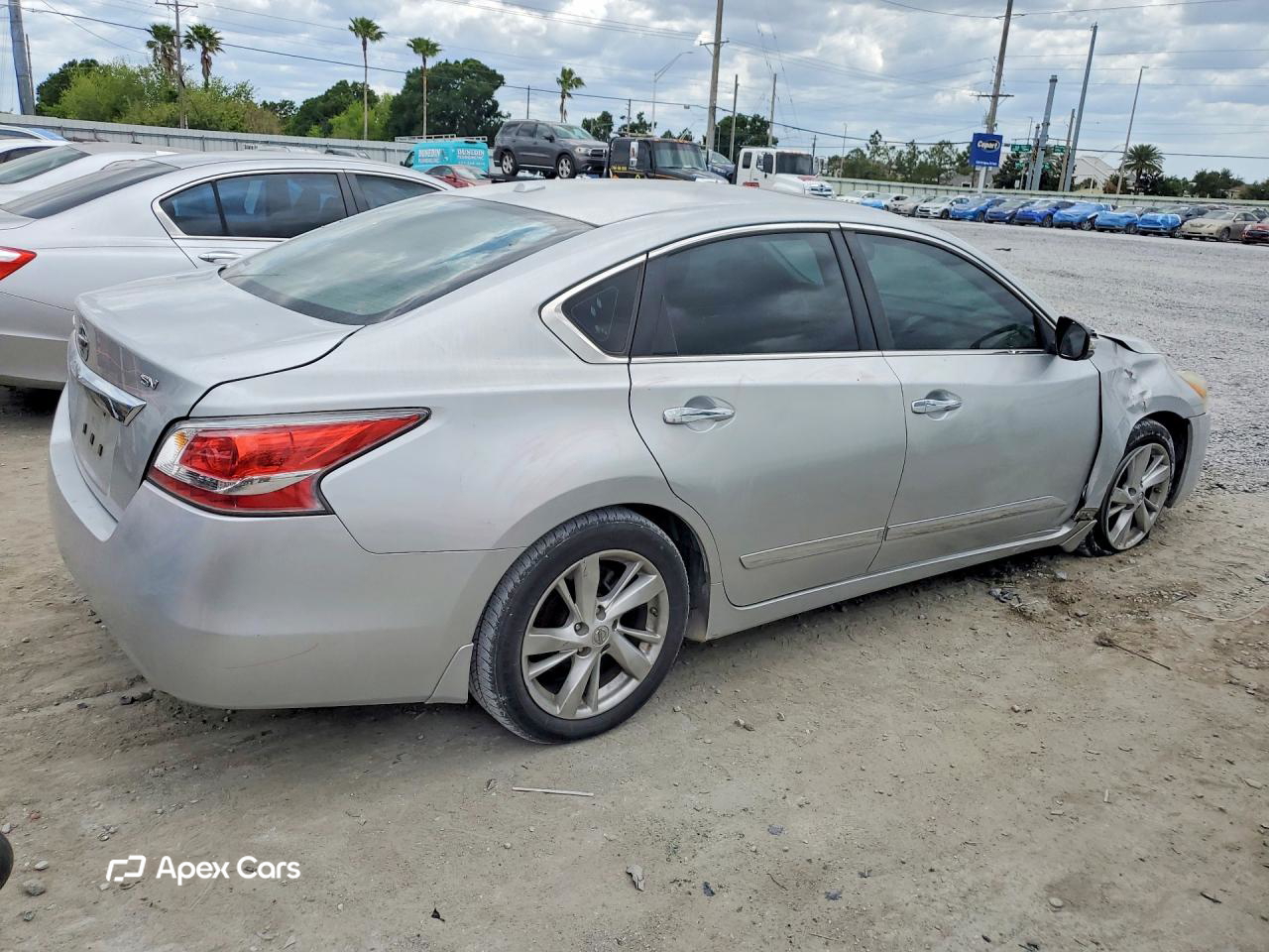 Nissan Altima 2015