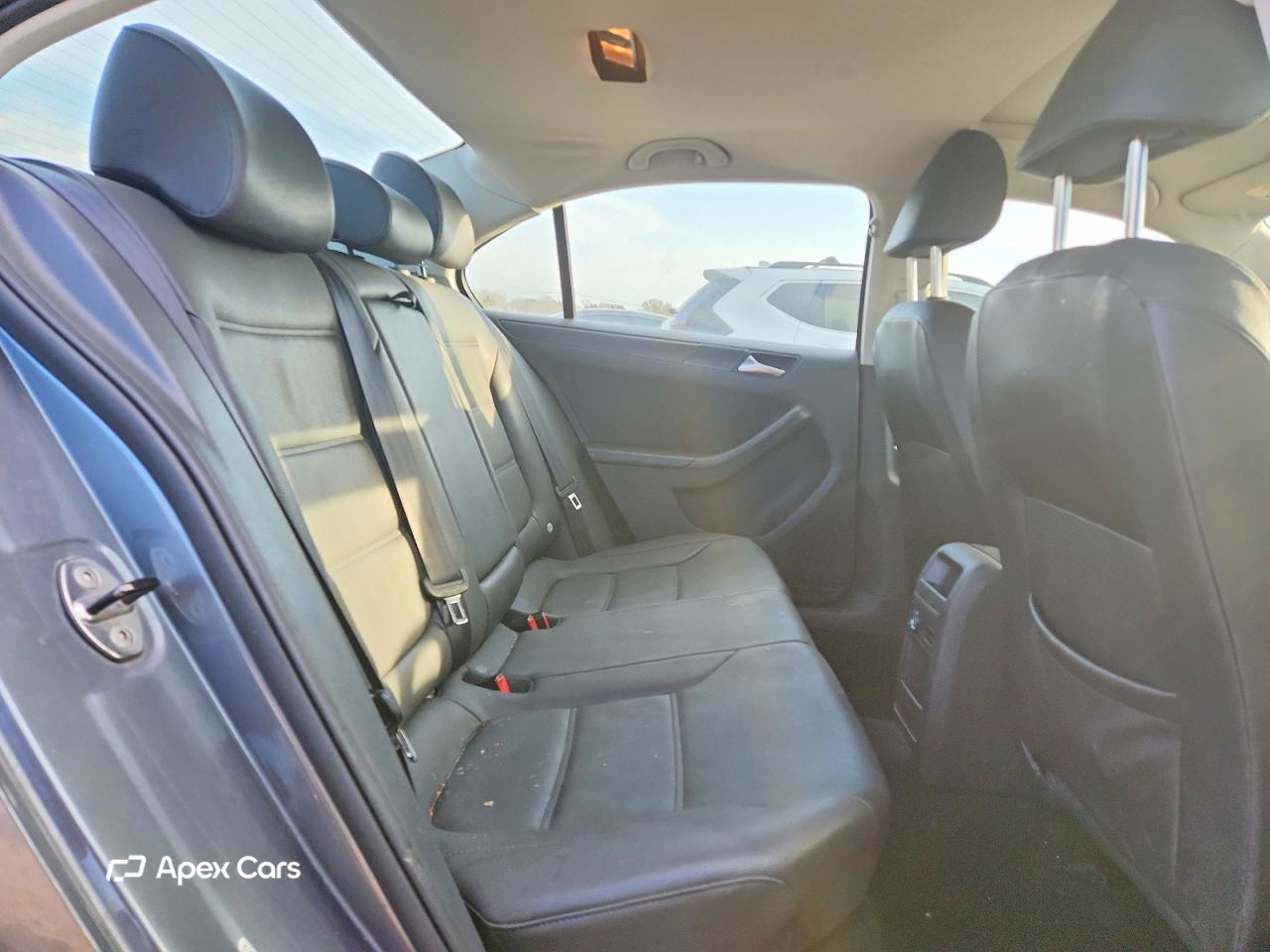 Volkswagen Jetta 2012