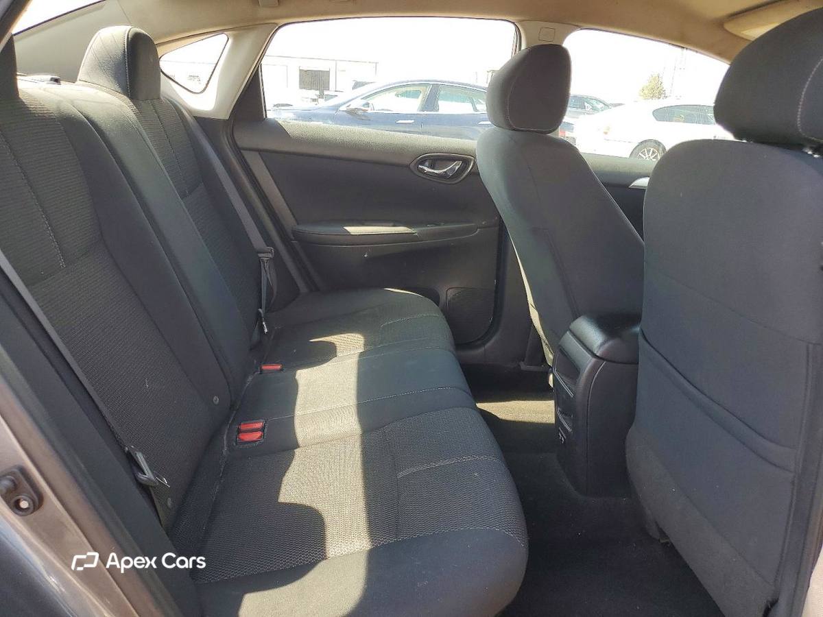 Nissan Sentra 2017