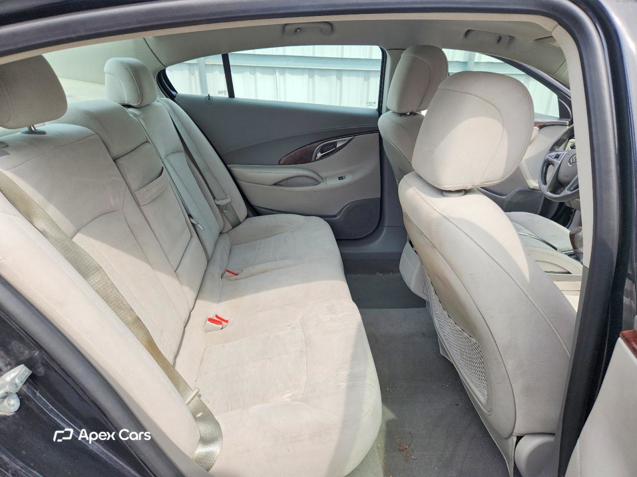 Buick LaCrosse 2011