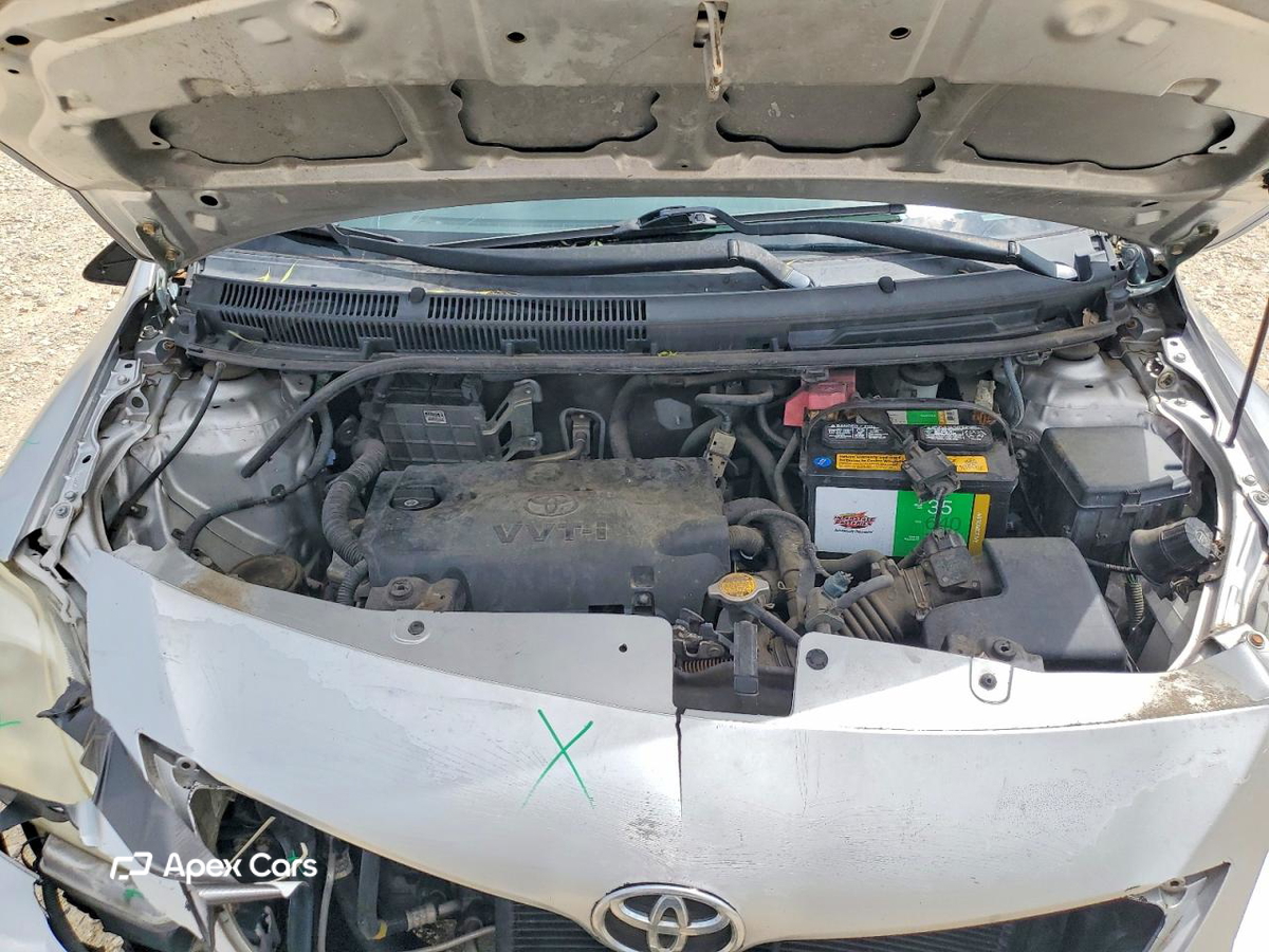 Toyota Yaris 2012