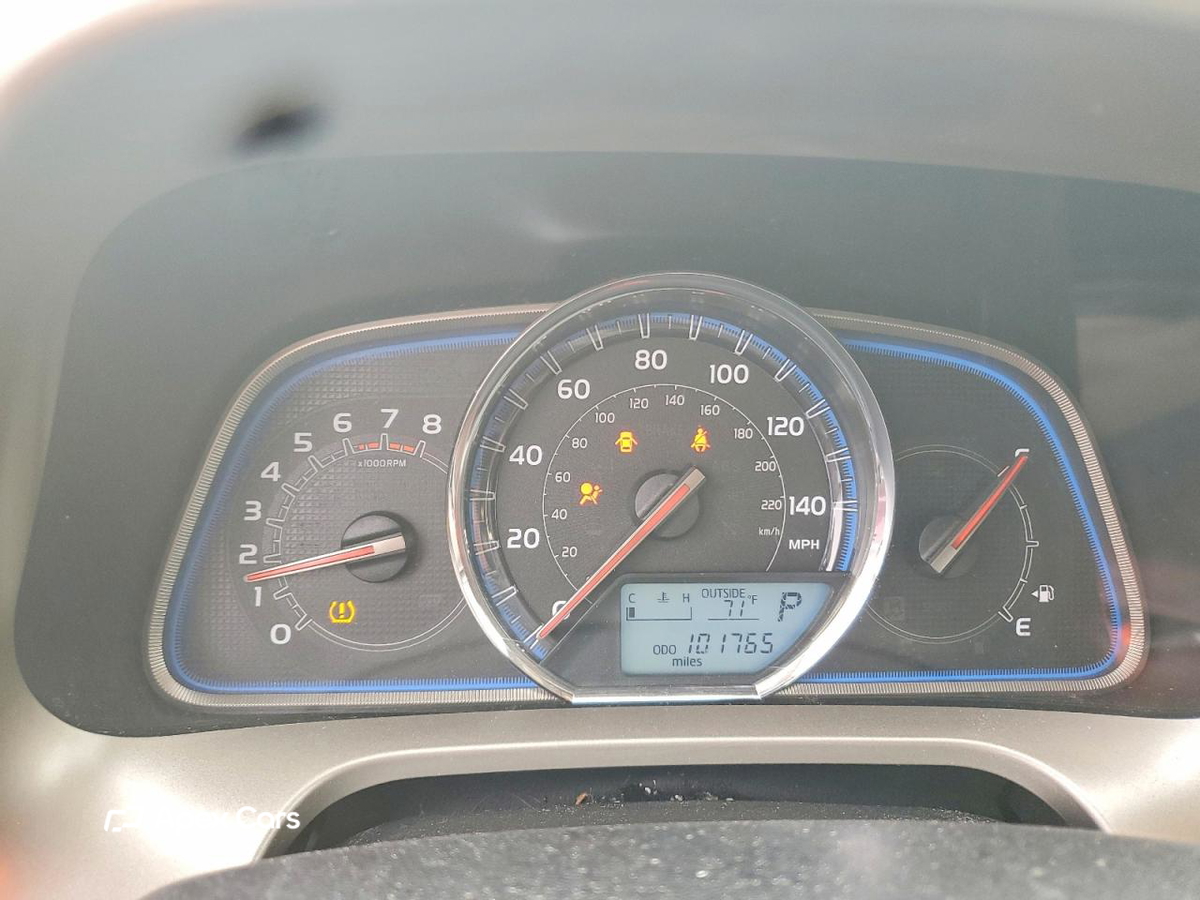 Toyota RAV 4 2014
