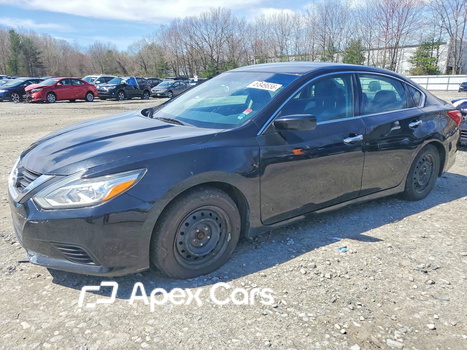 Nissan Altima 2017 - Zdjęcie 1 z 12