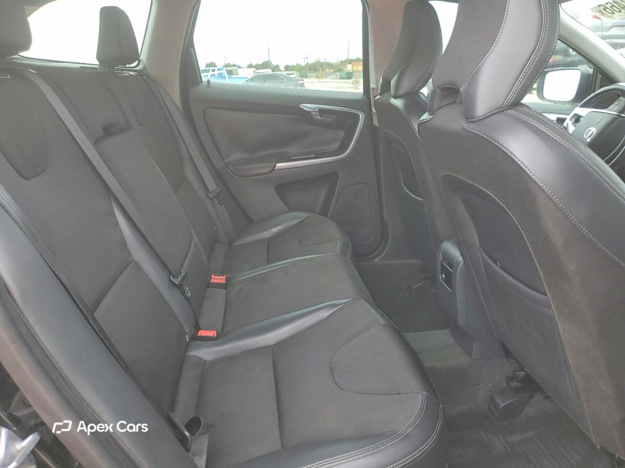 Volvo XC60 2015
