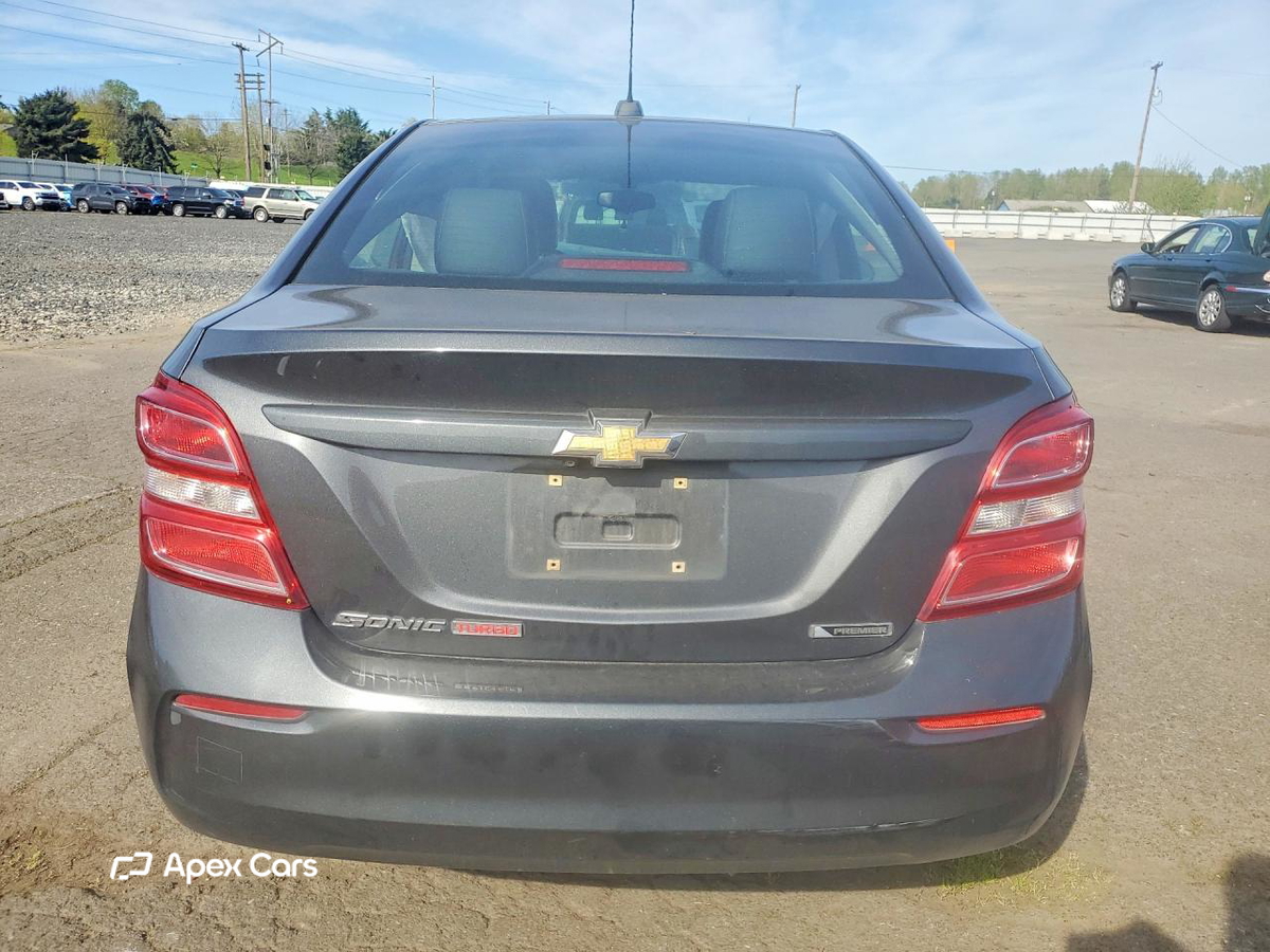 Chevrolet Sonic 2017