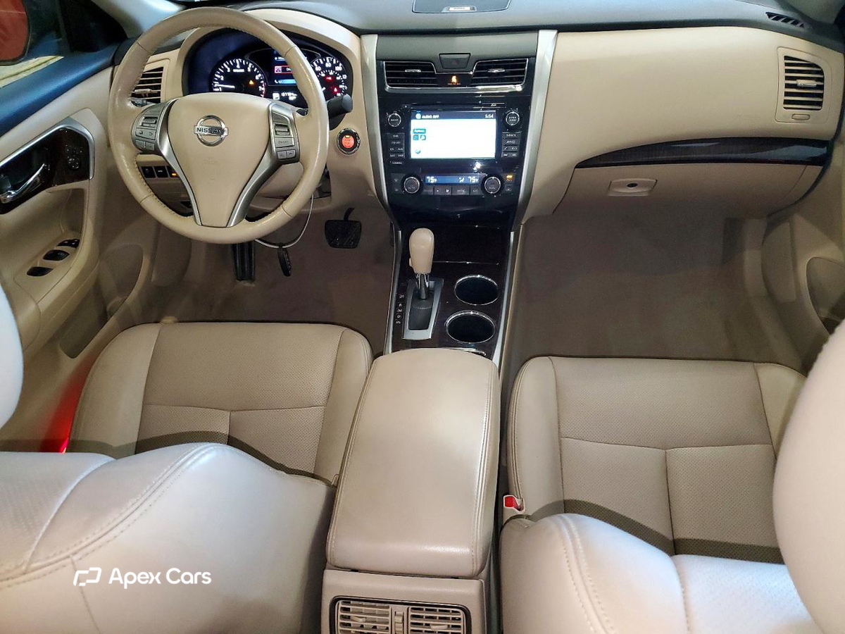 Nissan Altima 2014