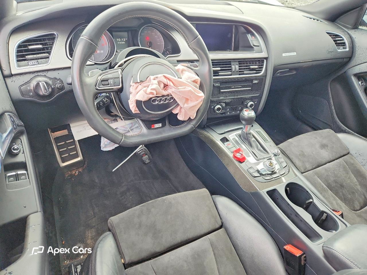 Audi RS5 2013