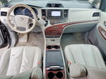 Toyota Sienna 2013