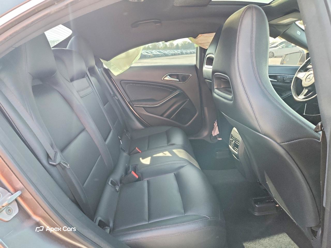 Mercedes-Benz CLA-klasse 2015