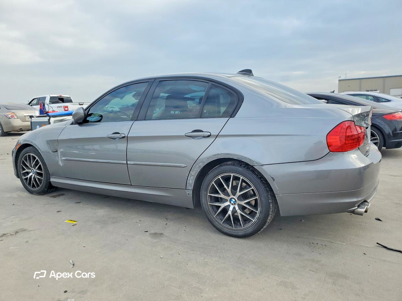 BMW Series 3 2009