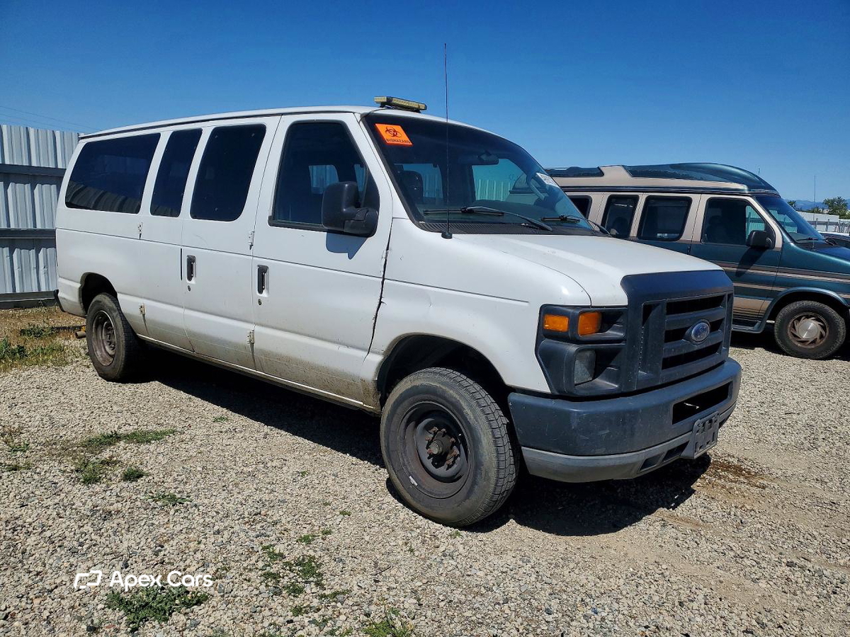Ford Econoline 2011