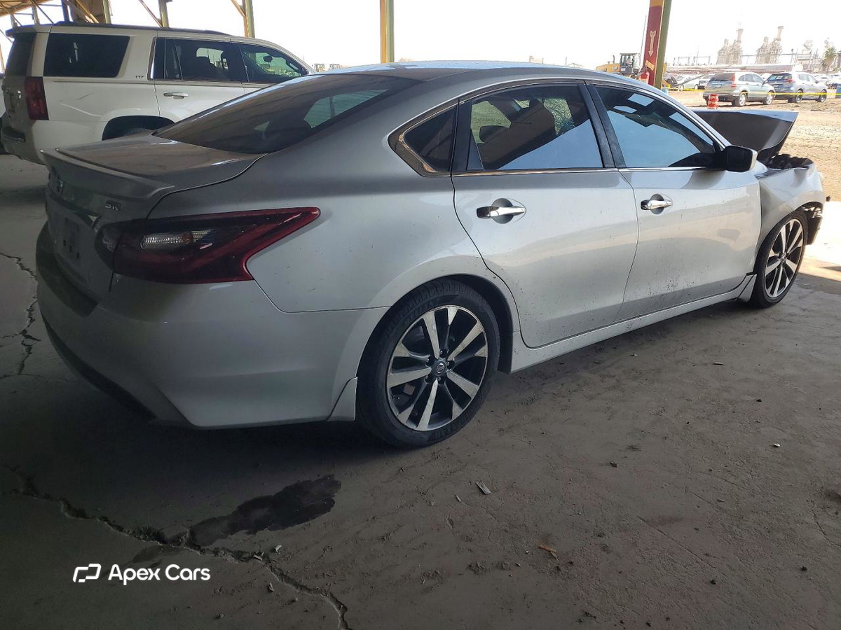 Nissan Altima 2017