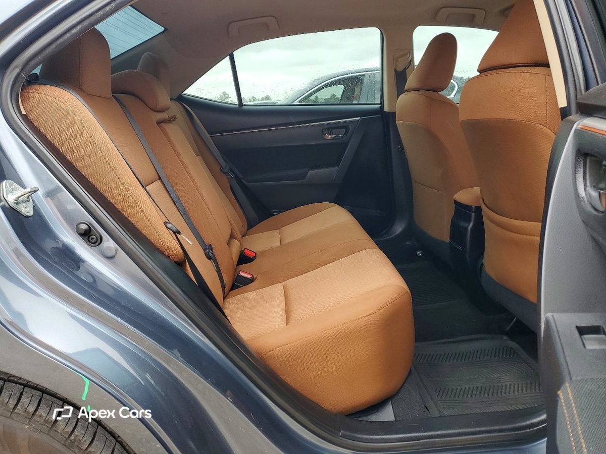 Toyota Corolla 2015