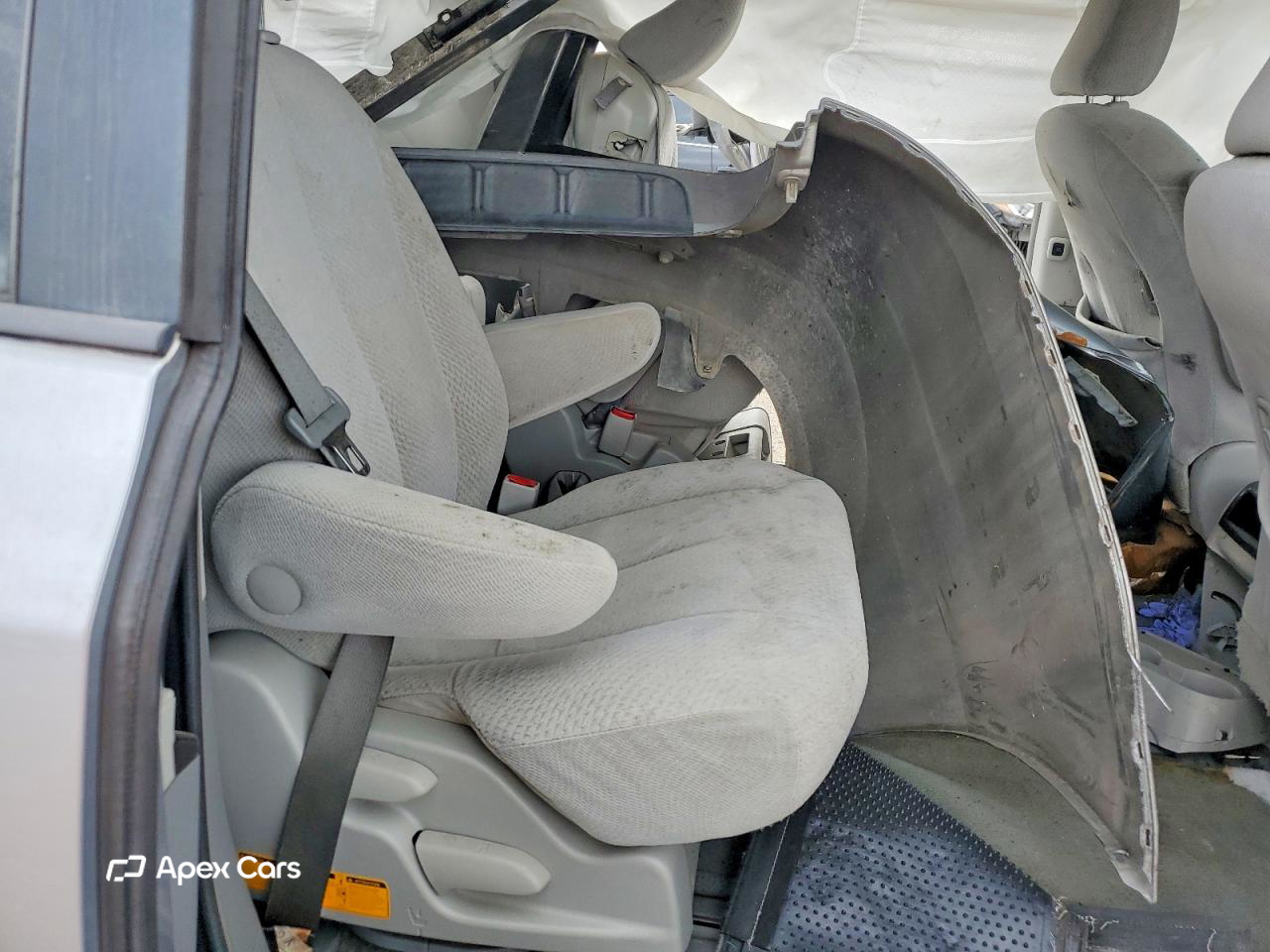 Toyota Sienna 2012