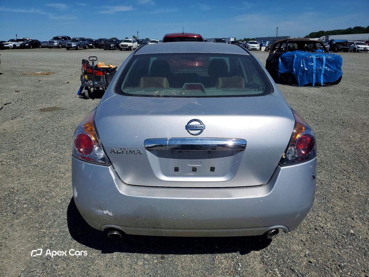 Nissan Altima 2010