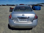 Nissan Altima 2010