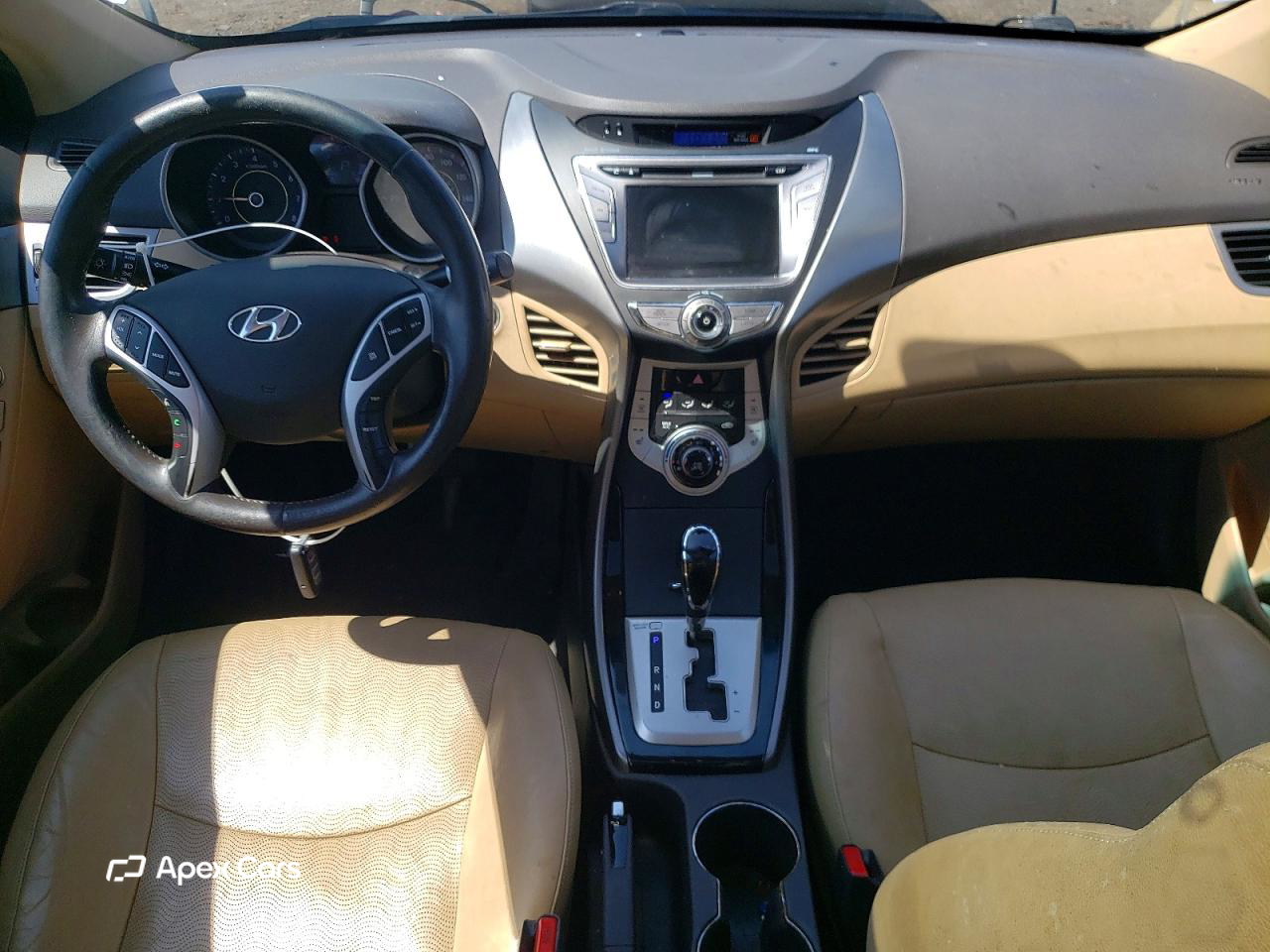 Hyundai Elantra 2012
