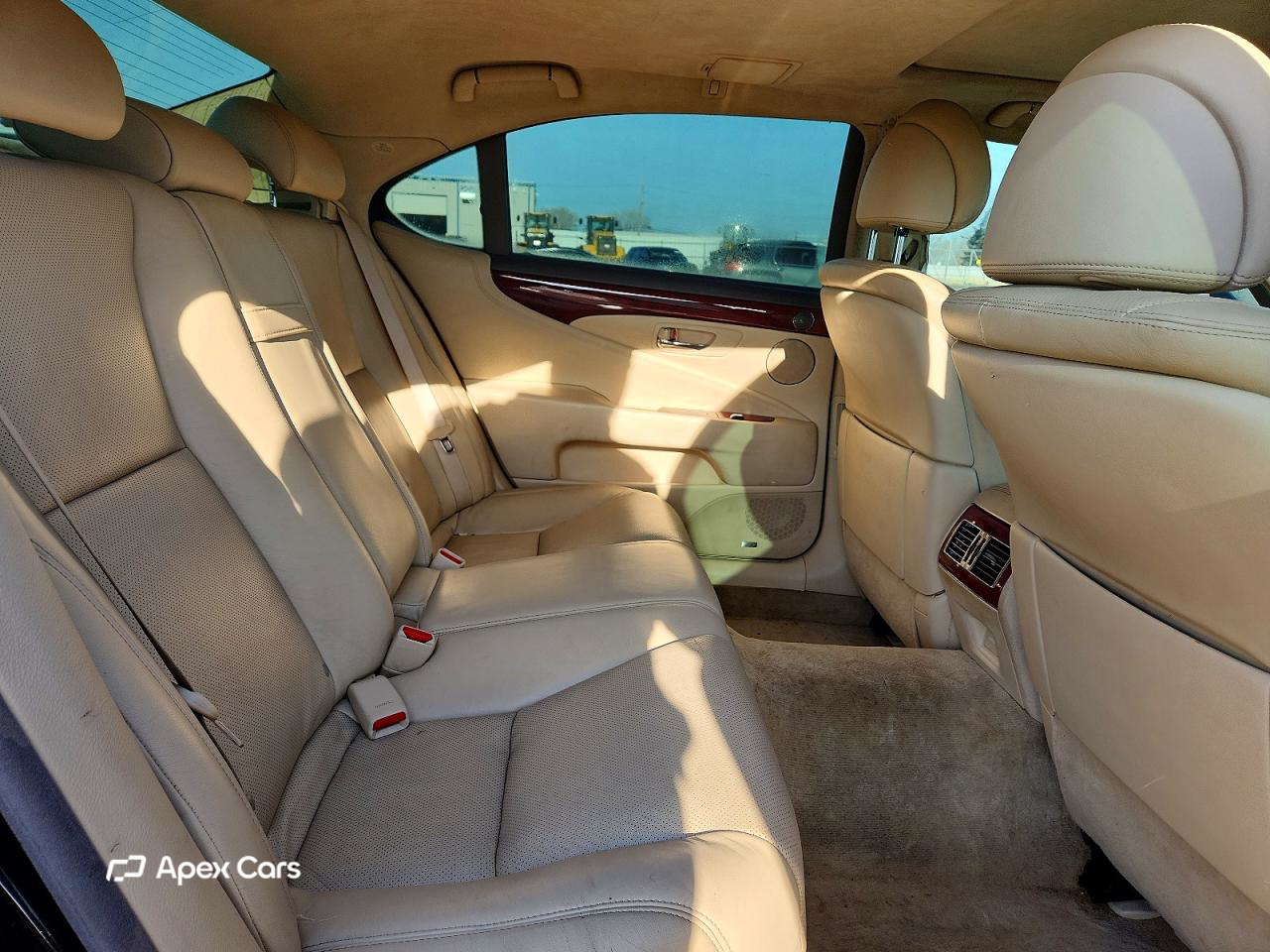 Lexus LS 2011