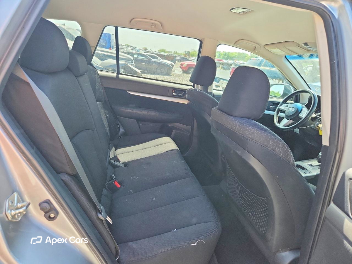 Subaru Outback 2011